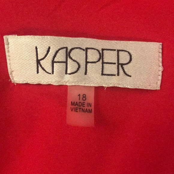 Kasper size 18 red v-neckdress - Picture 3 of 4